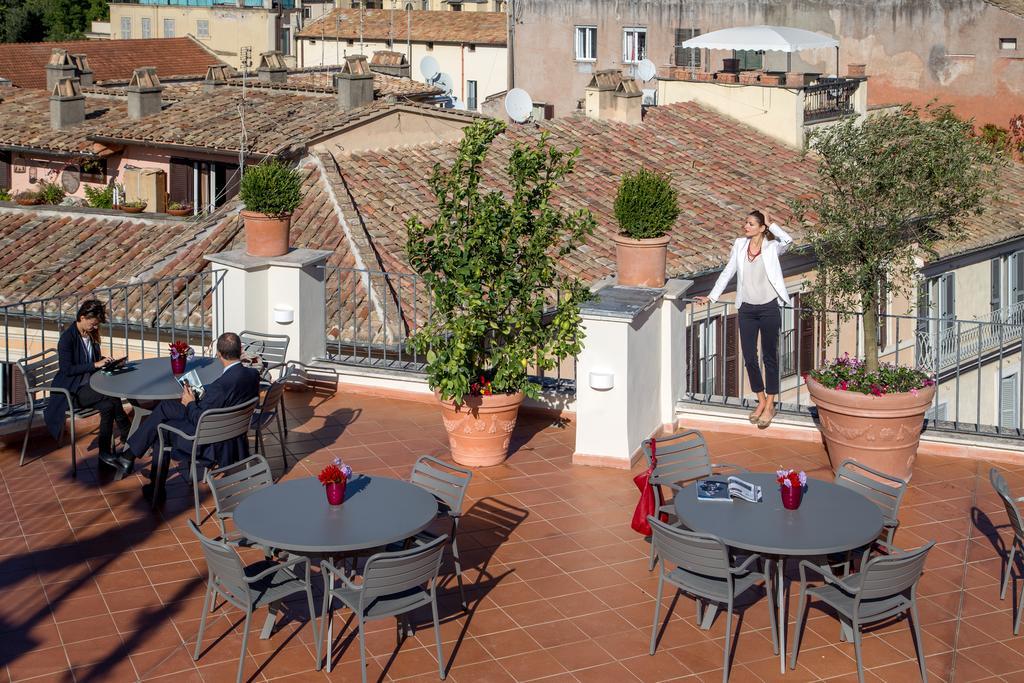 The Inn At The Spanish Steps Rome Exterior photo